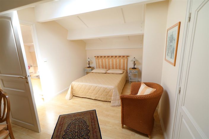 Image No.7-Appartement de 2 chambres à vendre à Saint-Raphael