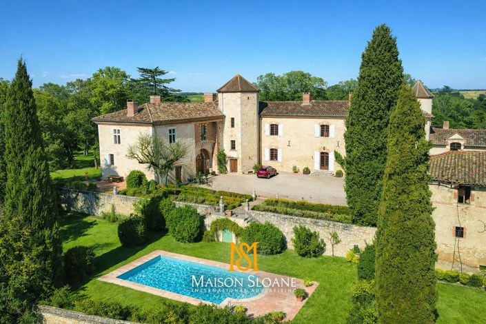 Image No.2-Propriété de 7 chambres à vendre à L'Isle-Jourdain