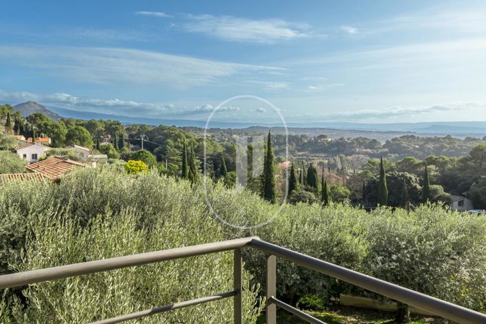 Image No.2-3 Bed House for sale