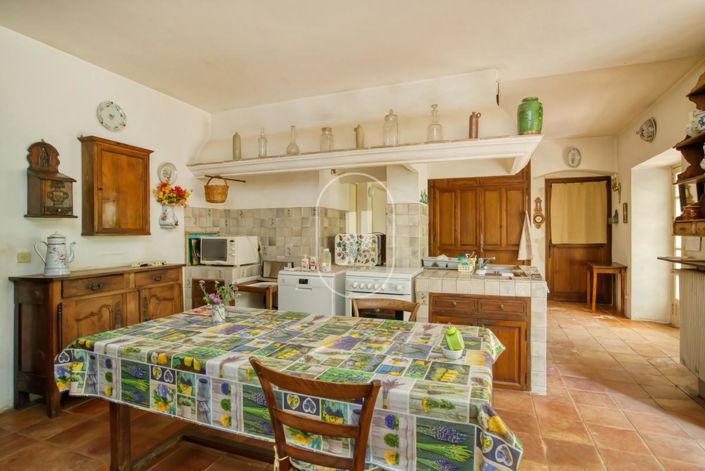 Image No.3-7 Bed House for sale