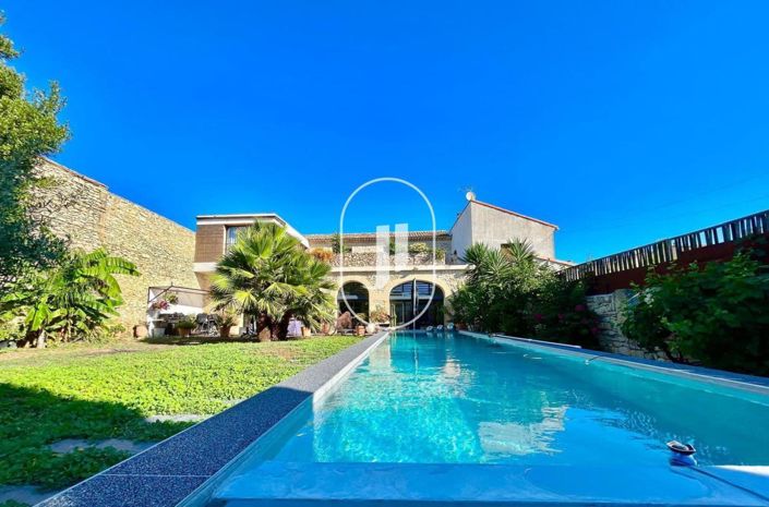 Image No.2-4 Bed House for sale