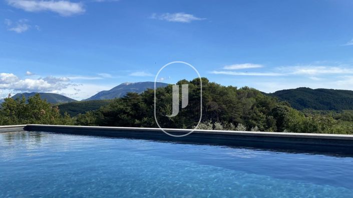 Image No.2-5 Bed House for sale