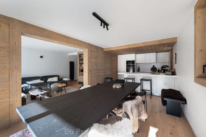 Image No.2-Appartement de 4 chambres à vendre à Courchevel