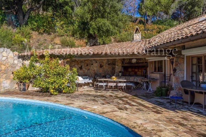 Image No.4-5 Bed House for sale