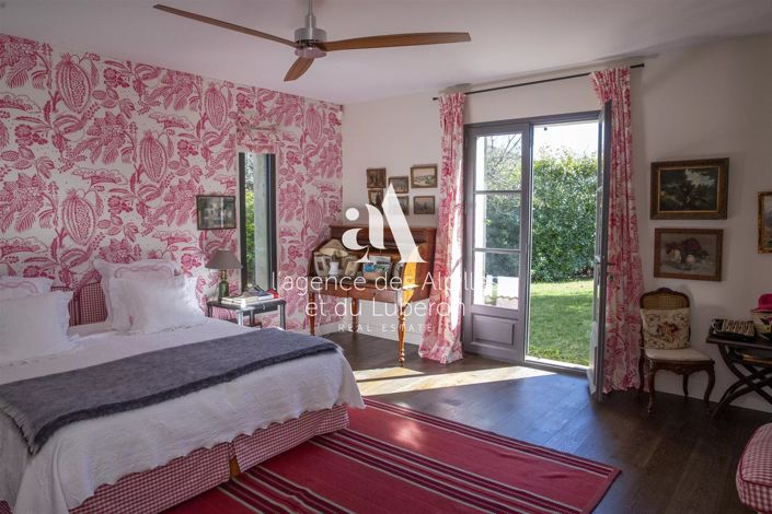 Image No.19-4 Bed House for sale