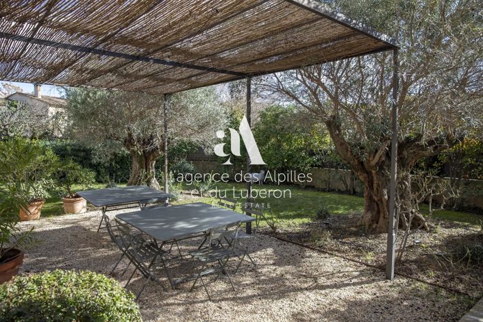 Image No.25-4 Bed House for sale