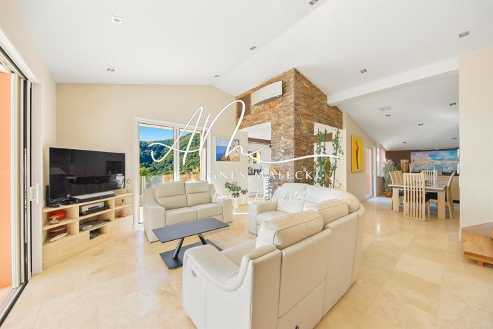 Image No.19-4 Bed House for sale