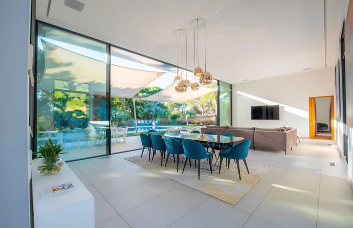 Image No.6-6 Bed House for sale