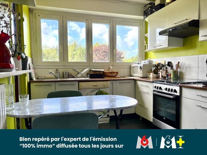 Image No.8-3 Bed Apartment for sale