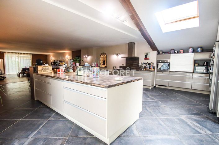 Image No.15-Propriété de 5 chambres à vendre à Agen