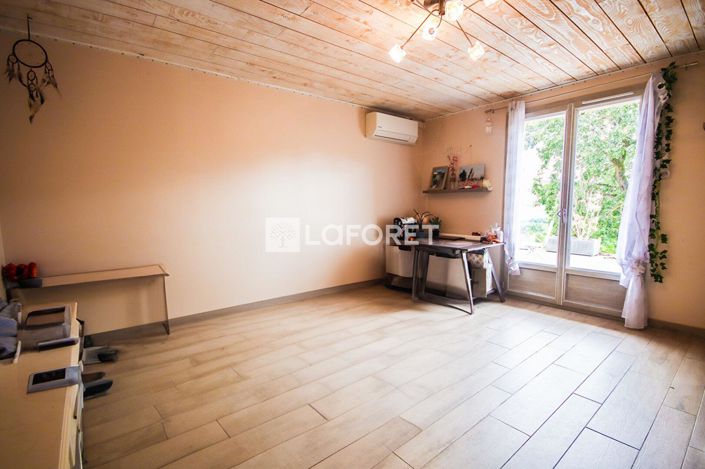 Image No.16-Propriété de 5 chambres à vendre à Agen