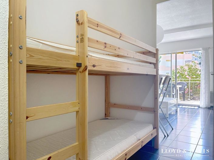 Image No.7-Apartment for sale