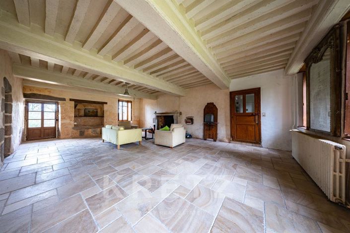 Image No.5-10 Bed House for sale