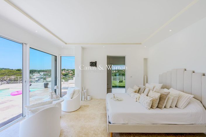 Image No.4-Propriété de 4 chambres à vendre à Fréjus