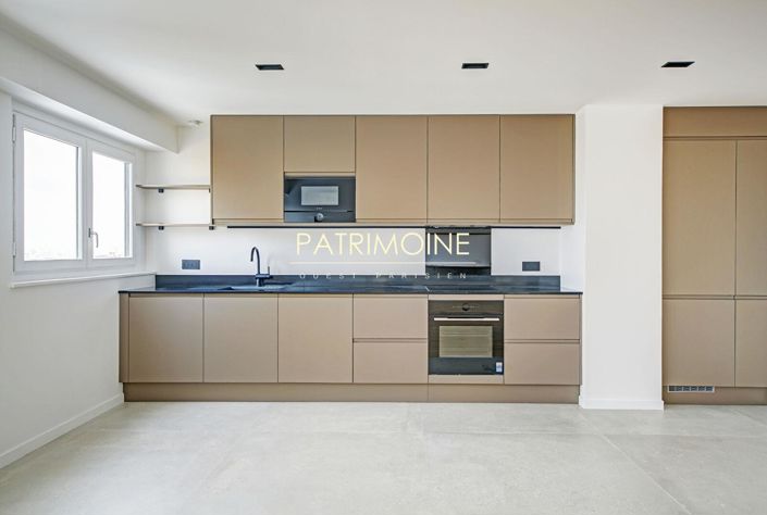 Image No.3-3 Bed Apartment for sale