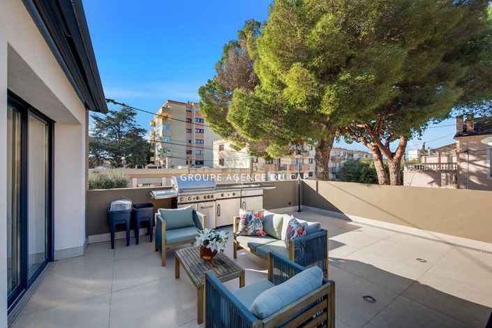 Image No.15-3 Bed Apartment for sale