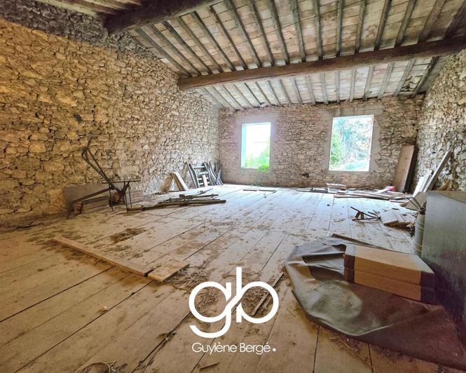 Image No.10-4 Bed House for sale