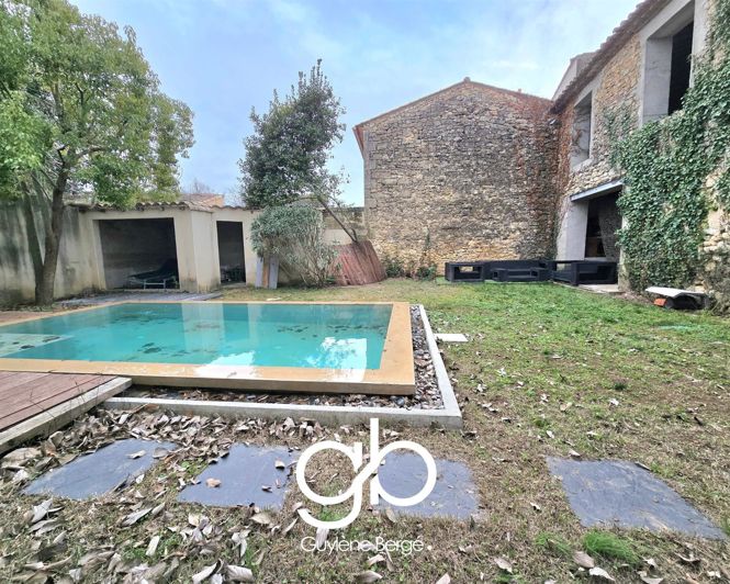 Image No.7-4 Bed House for sale