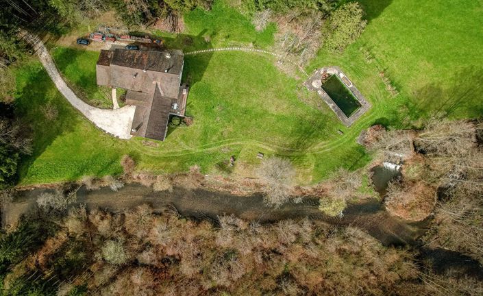 Image No.18-6 Bed House for sale