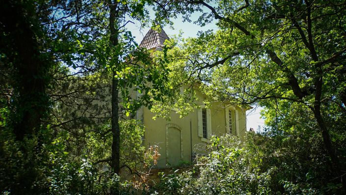 Image No.7-8 Bed House for sale