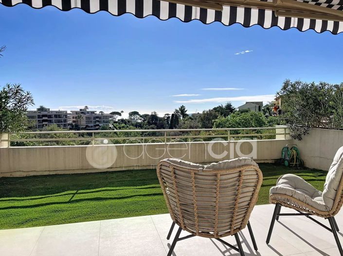 Image No.8-Appartement de 2 chambres à vendre à Cannes