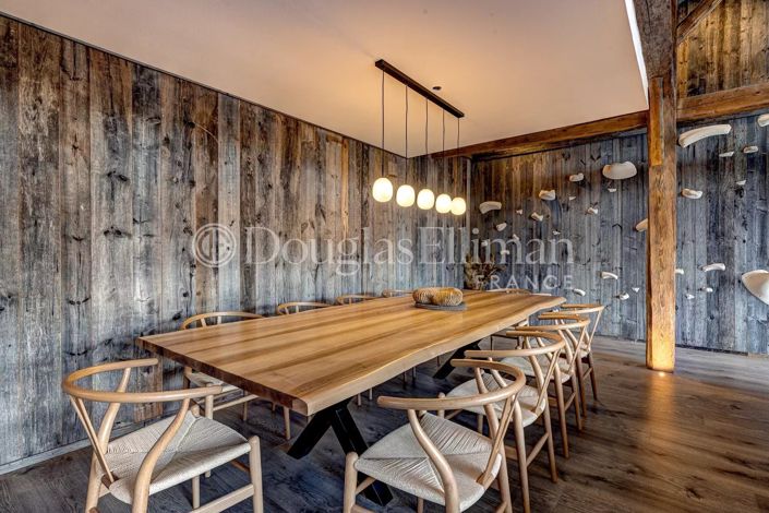 Image No.7-6 Bed House for sale