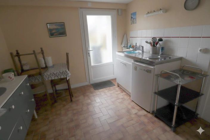 Image No.10-4 Bed House for sale