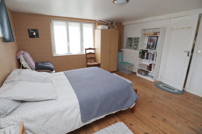 Image No.11-4 Bed House for sale