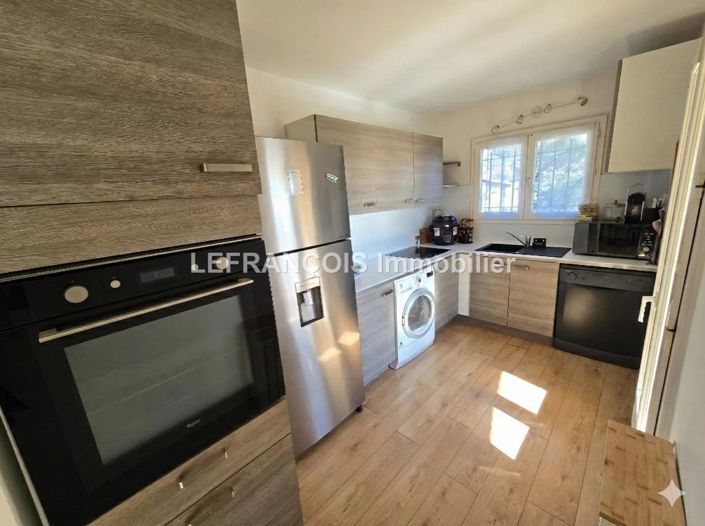 Image No.8-Appartement de 4 chambres à vendre à Peymeinade