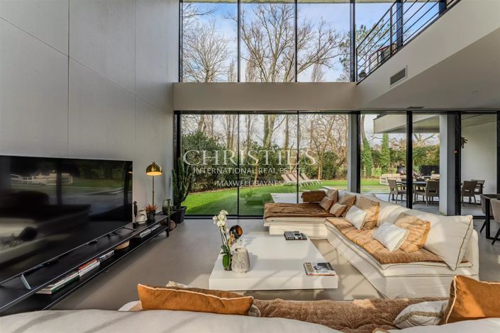 Image No.5-4 Bed House for sale