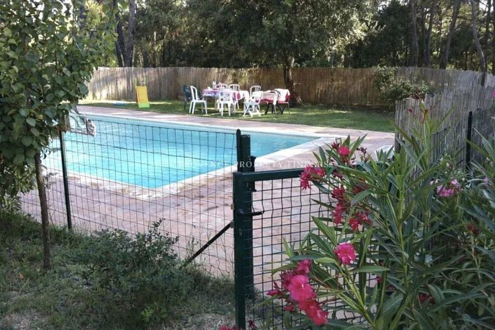 Image No.8-3 Bed House for sale