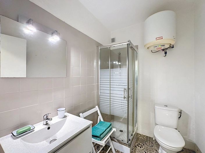 Image No.8-Apartment for sale