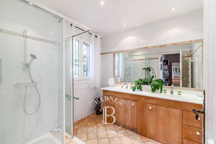 Image No.12-Maison de 4 chambres à vendre à Grasse