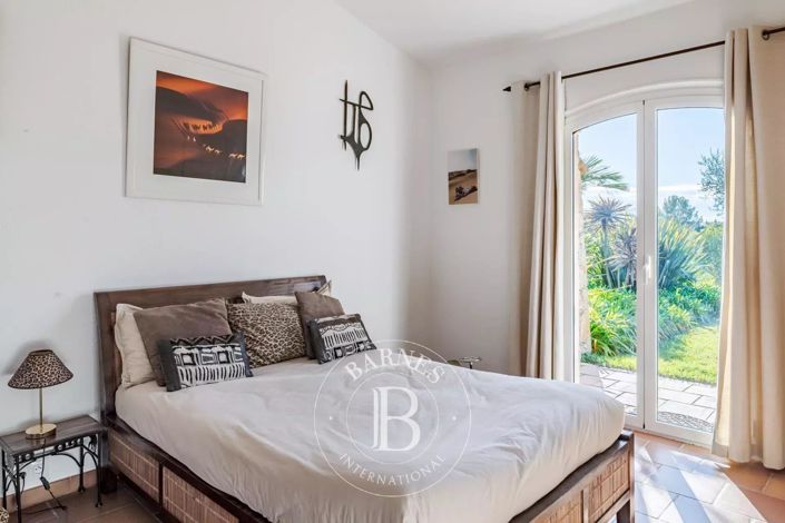 Image No.14-Maison de 4 chambres à vendre à Grasse