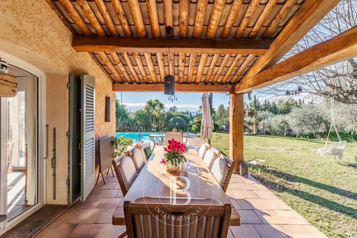 Image No.8-Maison de 4 chambres à vendre à Grasse