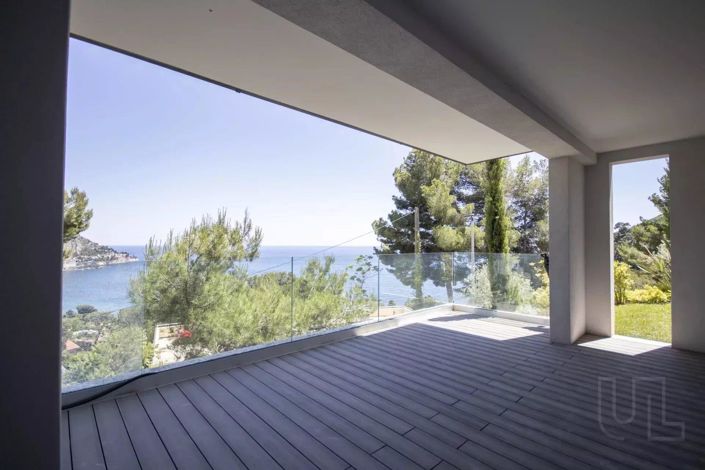 Image No.9-7 Bed House for sale