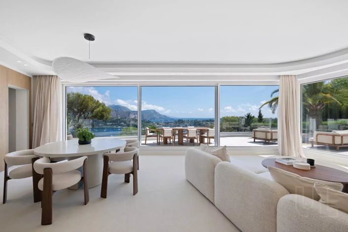 Image No.4-4 Bed House for sale