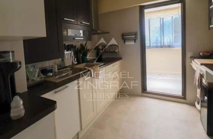 Image No.11-3 Bed Apartment for sale