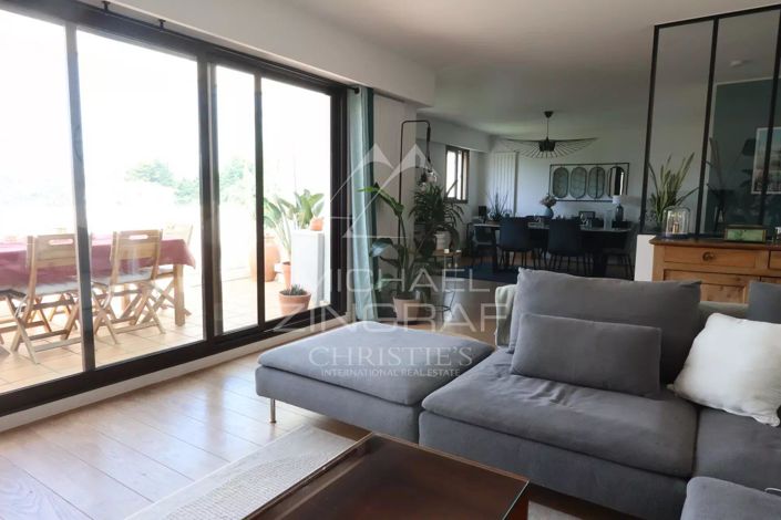 Image No.14-3 Bed Apartment for sale