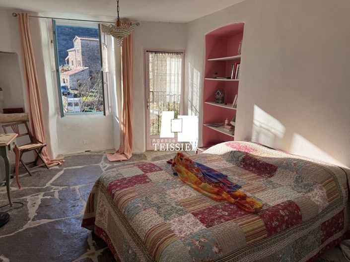Image No.23-4 Bed House for sale
