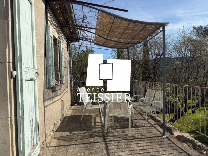 Image No.18-6 Bed House for sale