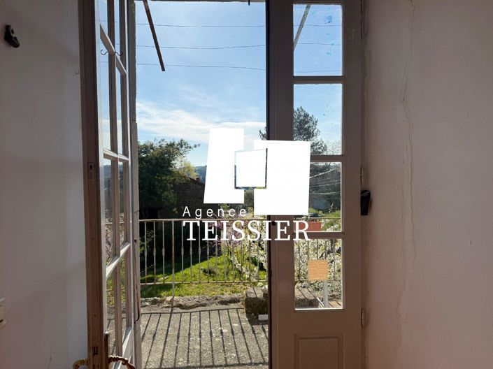 Image No.25-6 Bed House for sale