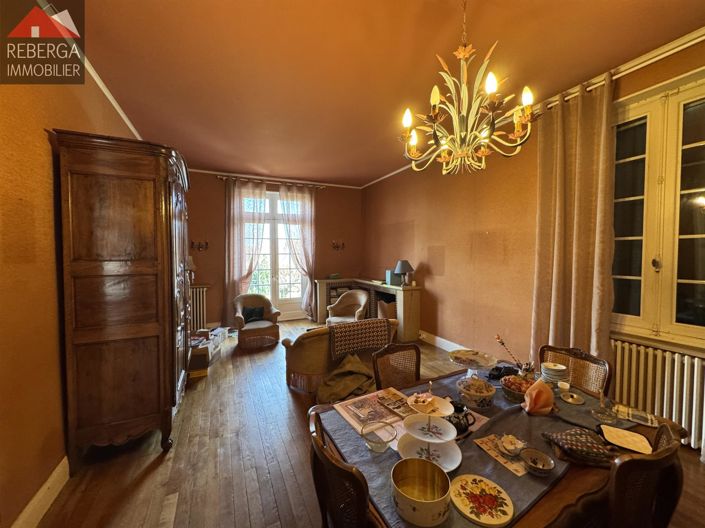 Image No.11-3 Bed House for sale