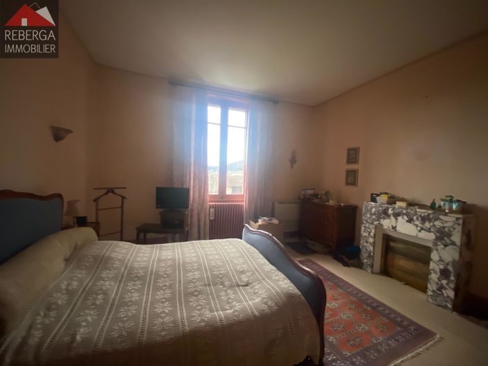 Image No.22-3 Bed House for sale