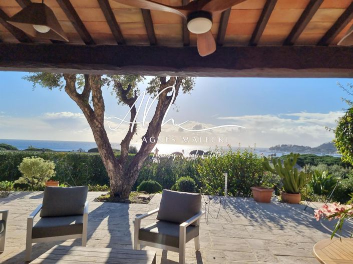 Image No.2-Maison de 4 chambres à vendre à Cavalaire-sur-Mer