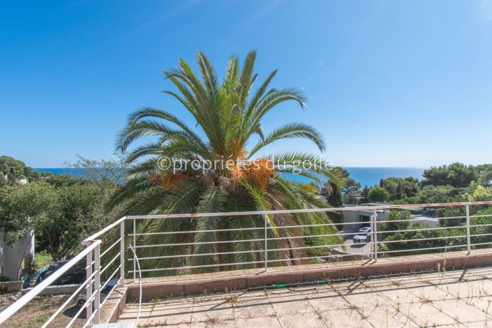 Image No.13-3 Bed House for sale