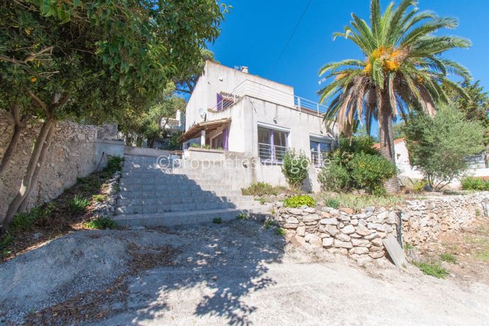 Image No.14-3 Bed House for sale