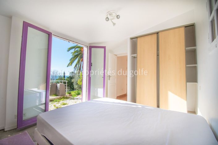 Image No.8-3 Bed House for sale