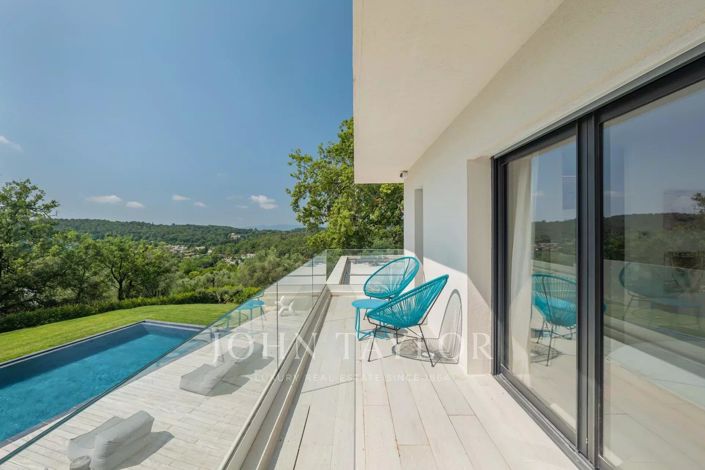 Image No.14-5 Bed House for sale