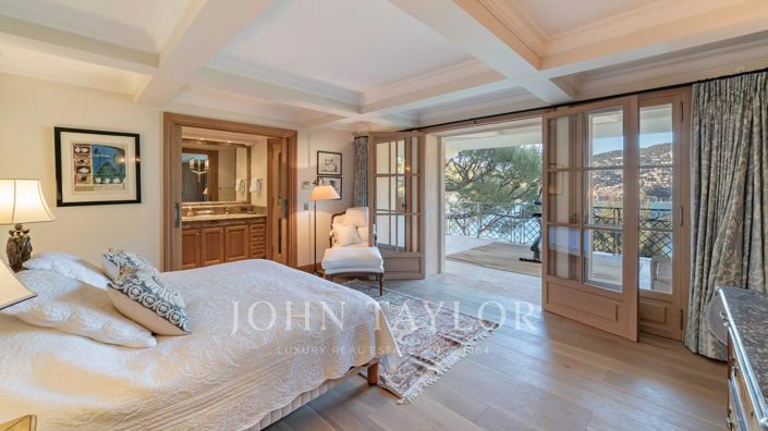 Image No.13-7 Bed House for sale